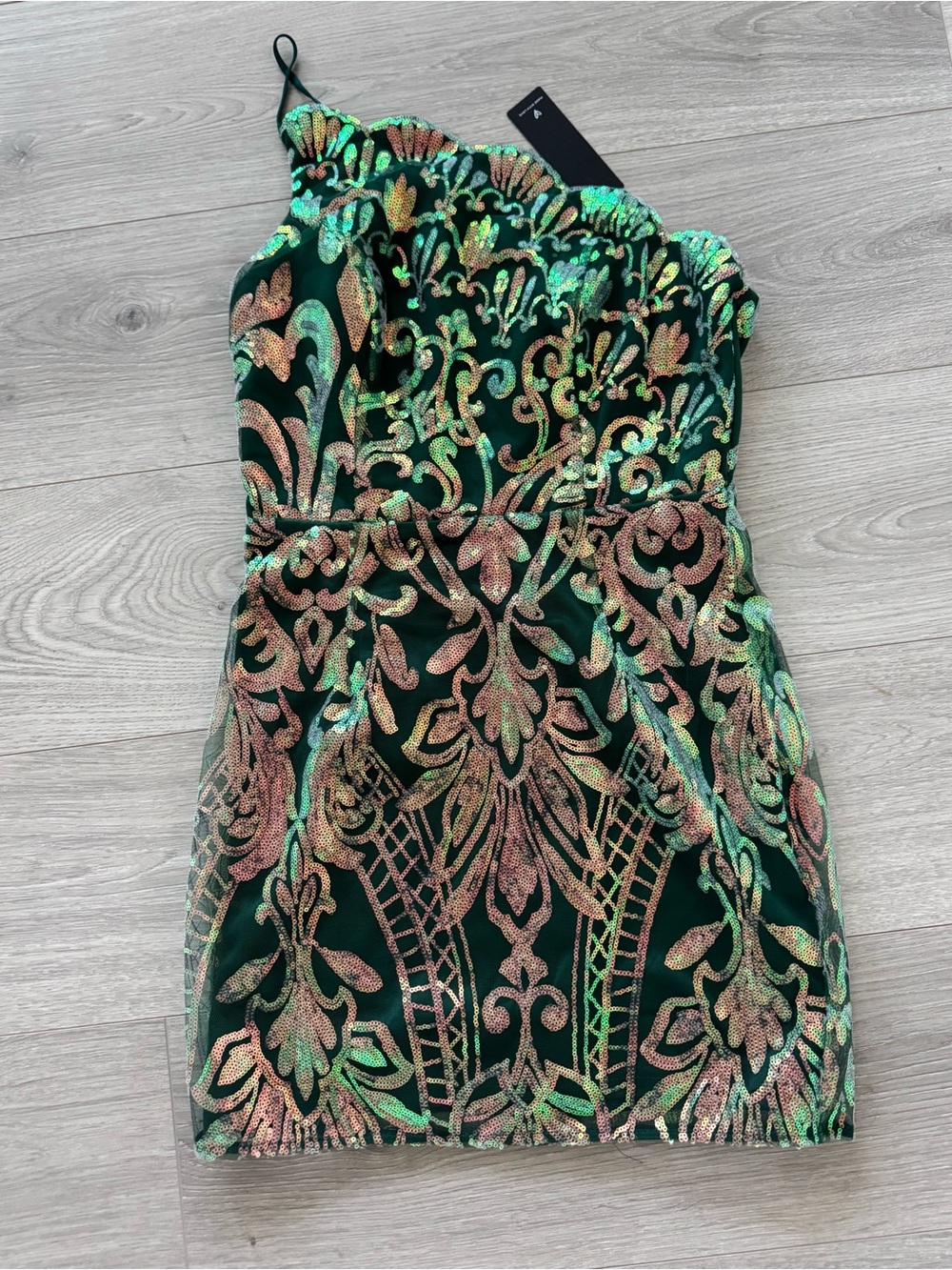 Lulu's Mesmerizing Shine Green Sequin One-Shoulder Party Dress Medium - Picture 3 of 16